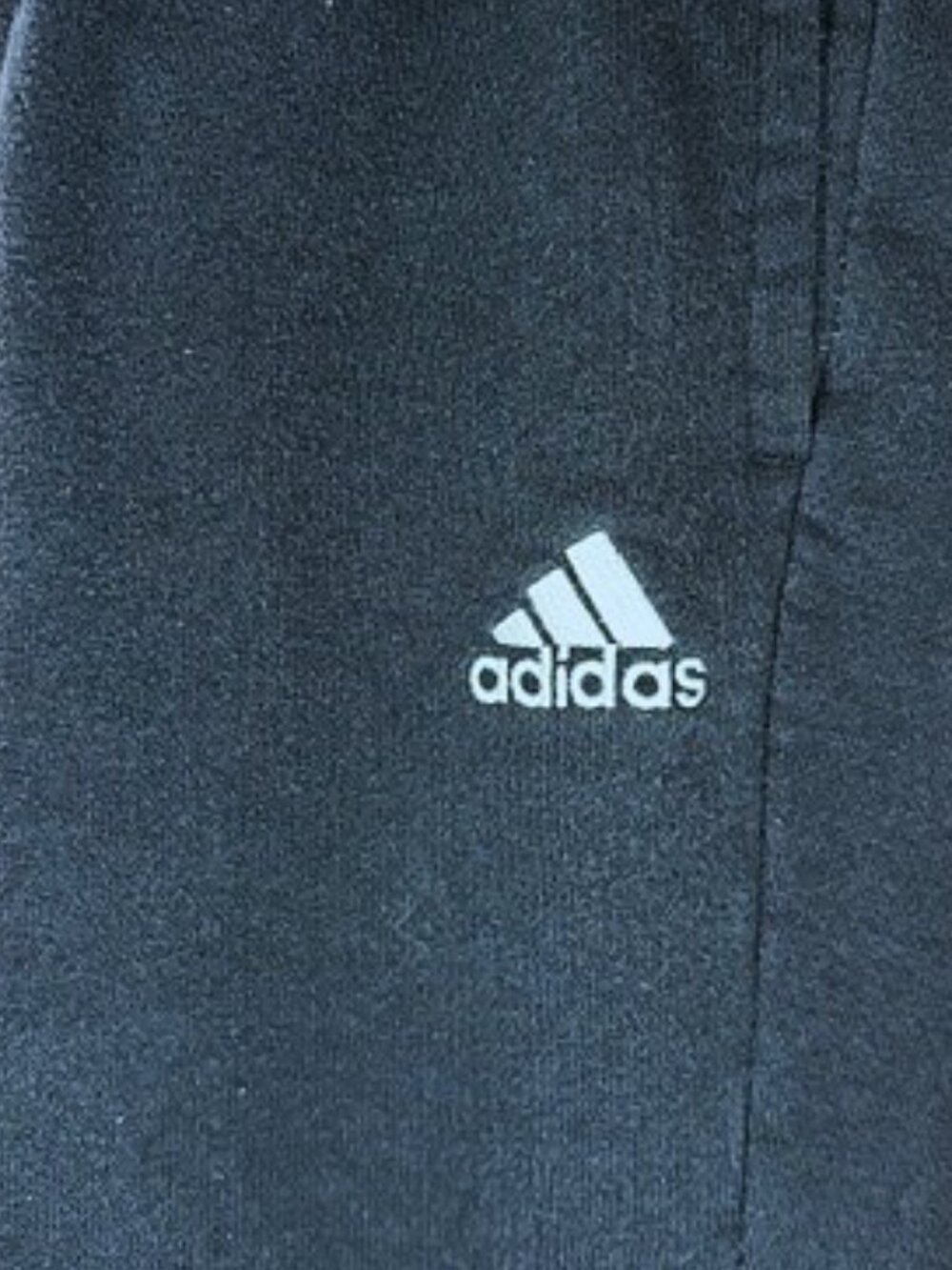 Adidas - Picture 3 of 4